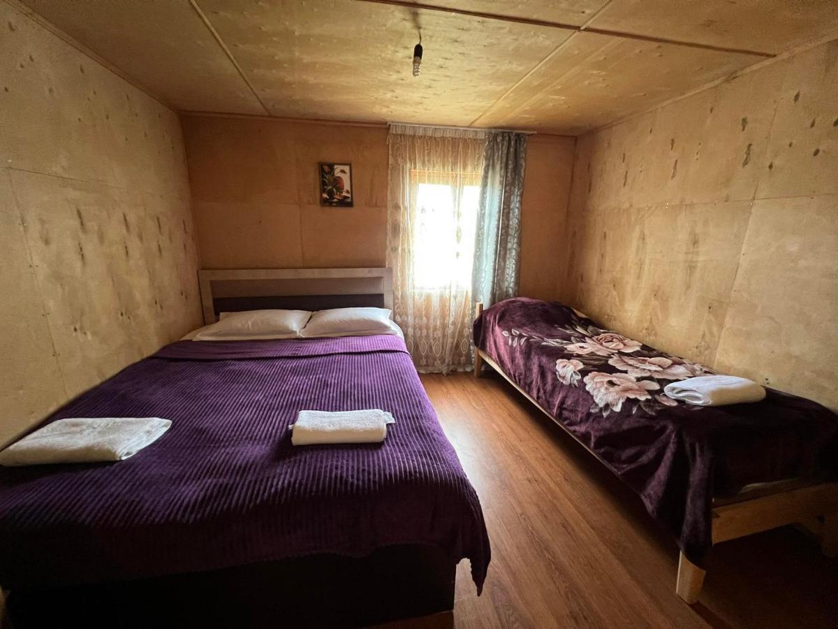 Guest House Old Omalo Luaran gambar